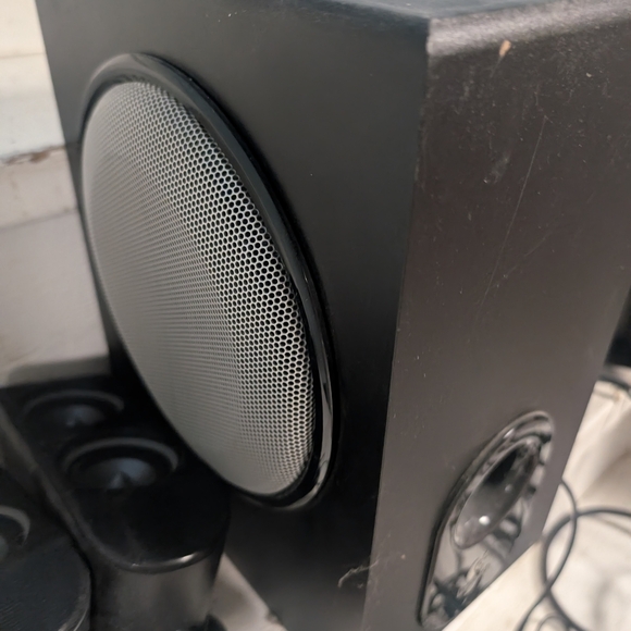 Logitech Black Speaker Set - Picture 4 of 9